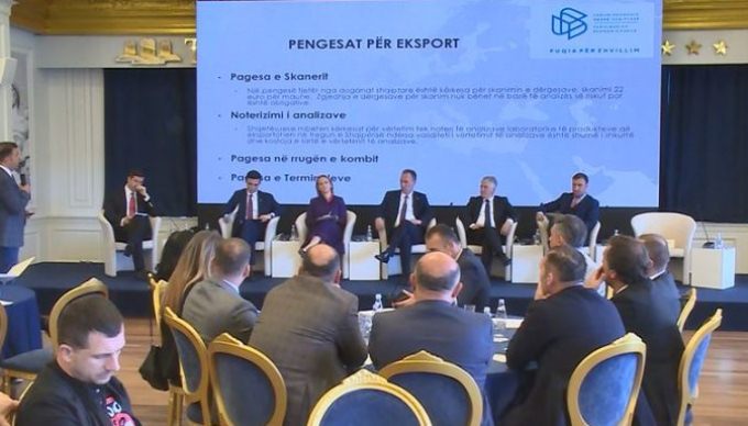 Veshtiresohen marredheniet tregtare Shqiperi-Kosove: Bizneset kerkojne eliminimin e kostove